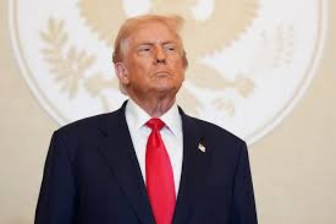 Shutdown: Trump threatens to withhold funding of food aid programme despite court order