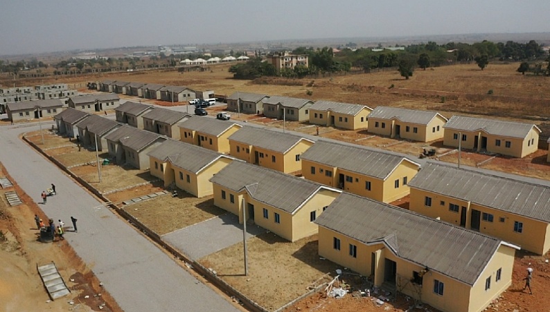 Kaduna Governor commissions Nigeria?s first 100-building prefabricated housing estate