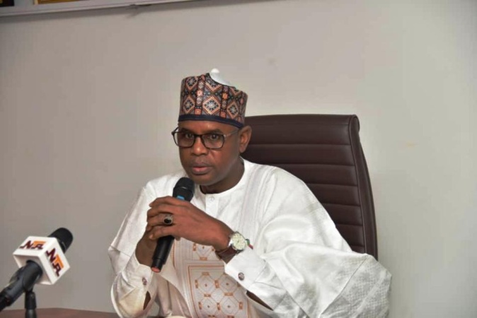 FG decries road vandalism, targets record Abuja?Kano Highway completion time
