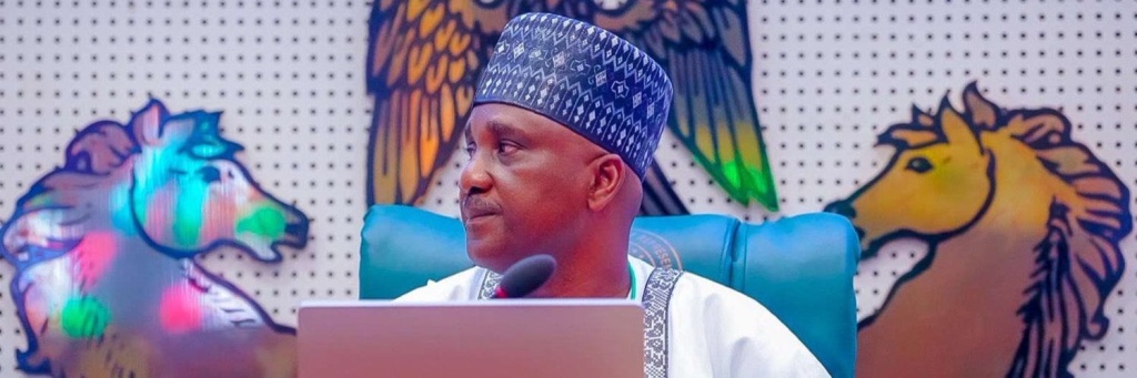 House shuts down plenary amid tension over budget