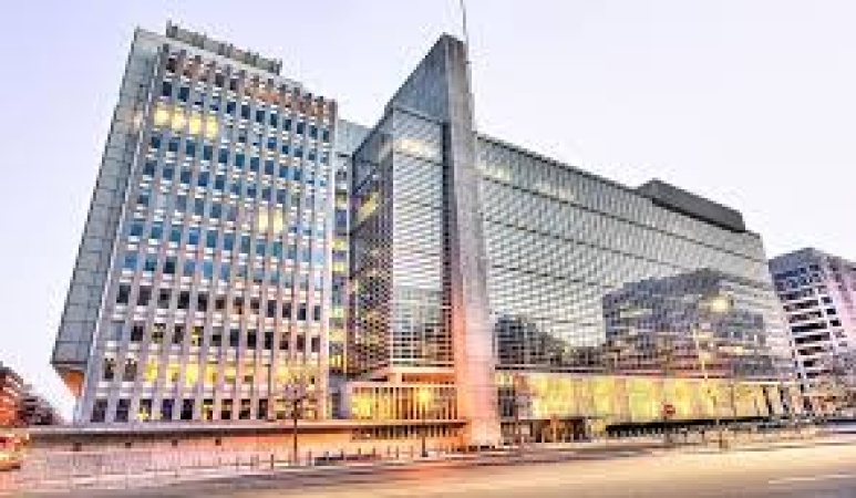 Only 44 per cent of social benefits reach poor Nigerians ? World Bank