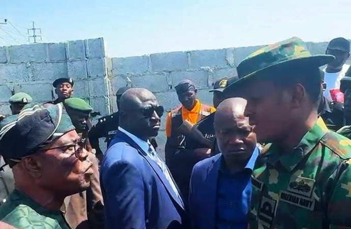 Encounter with Naval Officer: How Wike?s security aides failed him