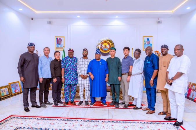 Adeleke hosts Chinese investors, says Osun Free Trade Zone is open for business