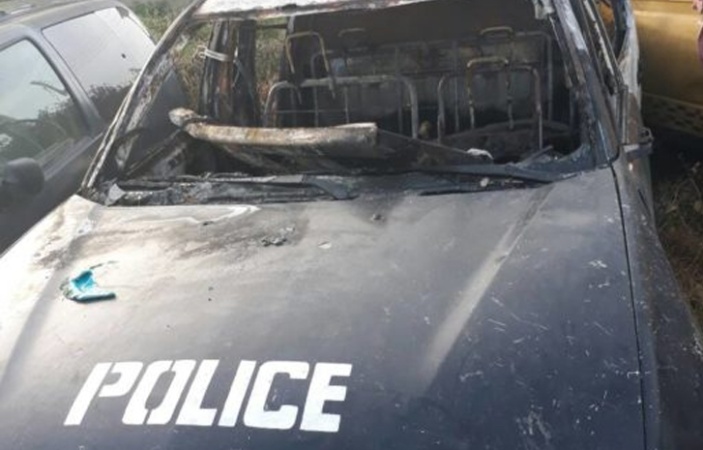 Yobe: ISWAP kills police officer, sets patrol vans on fire