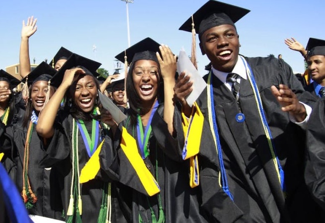 Nigeria spent $1.39bn on foreign education, highest in 5yrs ? CBN report indicates