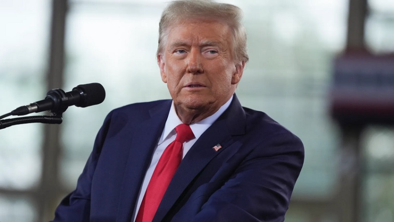Trump administration moves to reinterview refugees admitted to US under Biden