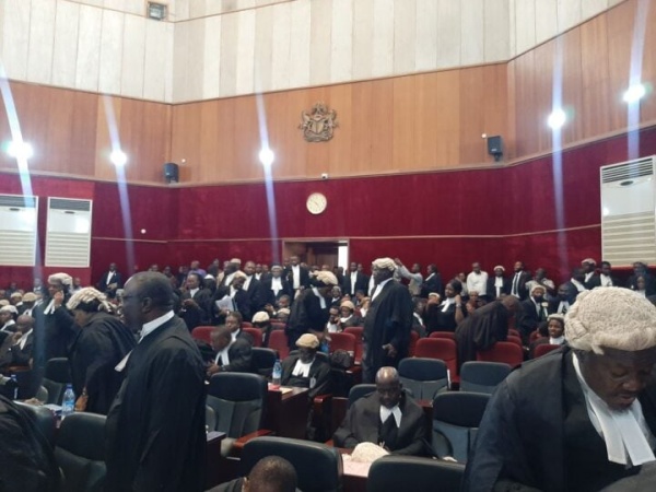 Appearance of two SANs halts court proceedings in Lagos
