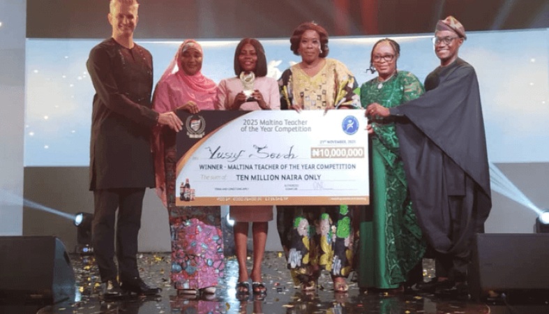 Sarah Yusuf, the portrait of our new teachers' champion