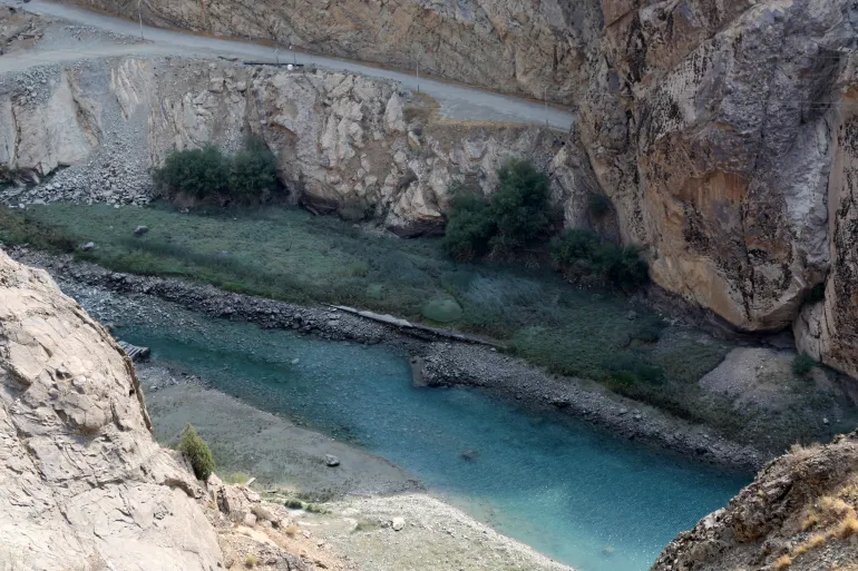 Drinking water in Tehran could run dry in two weeks, Iranian official says