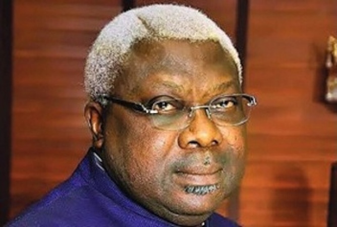 Osun Guber: APC disqualifies Omisore, six others