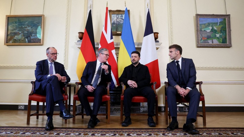 Zelensky says Ukraine will refuse to concede territory to Russia as peace talks press on
