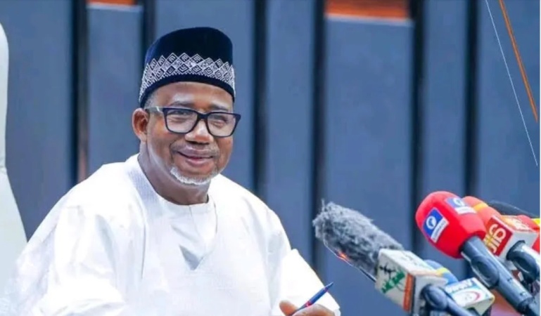 Bauchi governor refutes defection to PRP