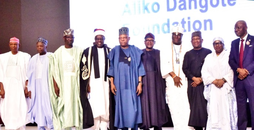 Dangote unveils N1 Trillion Scholarship Scheme for 1.3 million Nigerian students