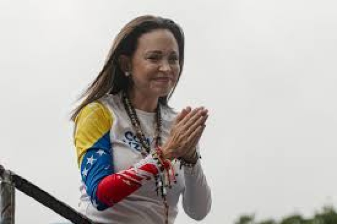 Special forces veteran who rescued Machado begs her not to return to Venezuela