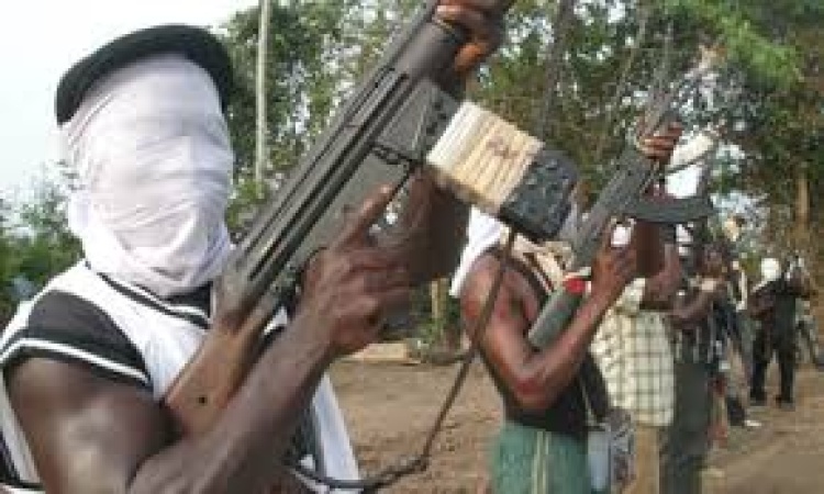 28 travellers kidnapped in Plateau