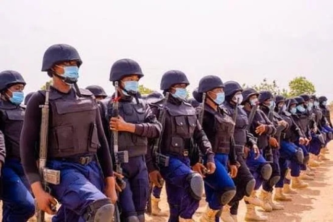 Bandits attack NSCDC outpost in Niger, cart away rifle