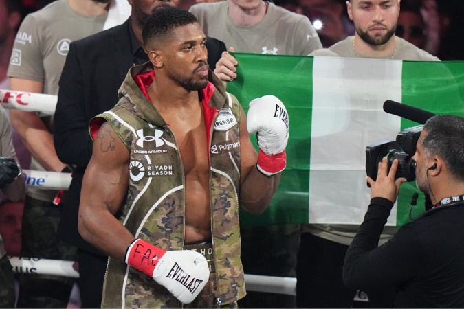 Anthony Joshua returns to his natural size with bigger fights ahead