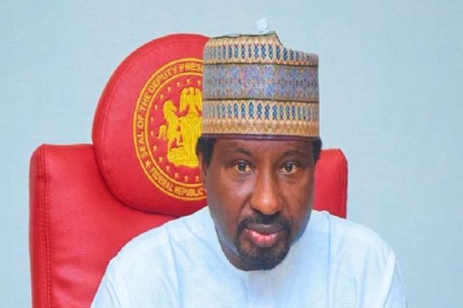 Barau bags PhDBarau bags PhD in corporate entrepreneurship