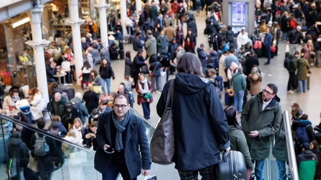 Eurostar services return to normal after major Channel Tunnel disruption