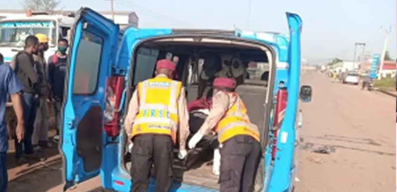 Tragedy: 8 UNIJOS students crushed to death on the way to welcome party