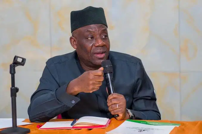 FG unveils reusable textbook policy to cut education costs