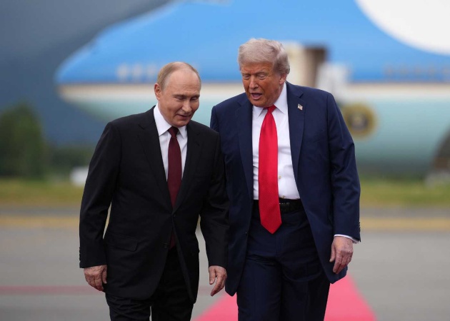 Fears of nuclear arms race rise as US-Russia treaty expires