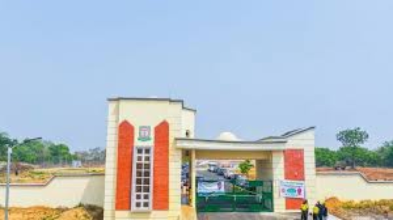 Final-year varsity student dies in road accident while rushing to exam
