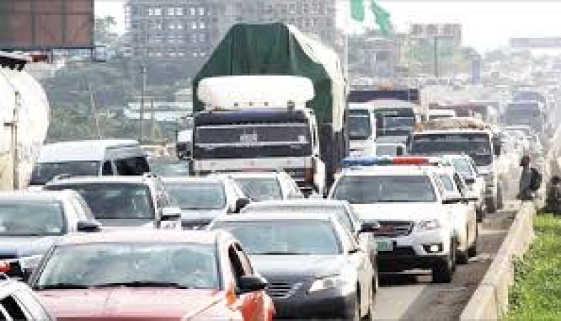 FG announces six-week partial closure of Lagos–Ibadan Expressway for bridge repairs