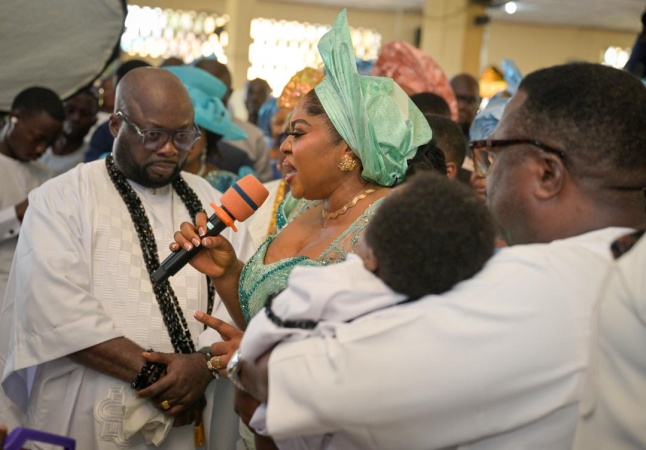 Governor’s aide, wife welcome ‘miracle’ son after 14 years of childlessness 