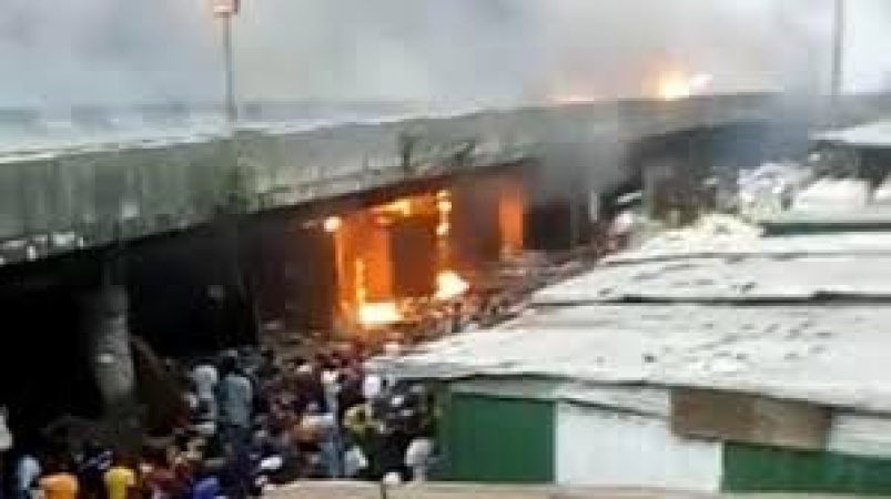 FG begins emergency repair of failed section of Apongbon Bridge