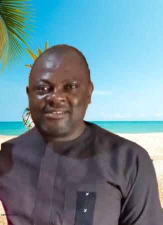 Alleged Atiku-Makinde meeting: Idleness is turning Ayo Fayose into monitoring spirit — Akuma