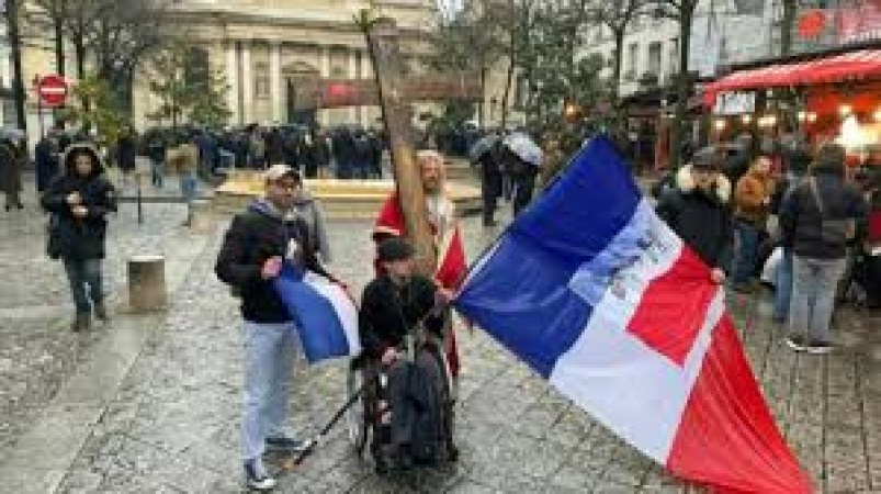 Student death puts French far-left under pressure