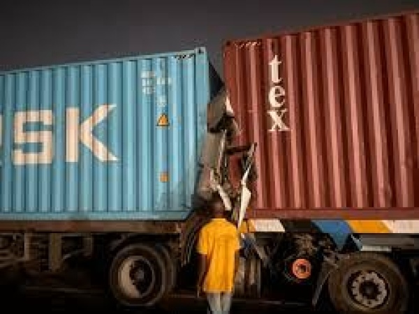 LASEMA confirms 2 dead in truck crash