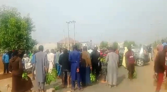 Residents protest as bandits abduct seven in fresh Kaduna attack
