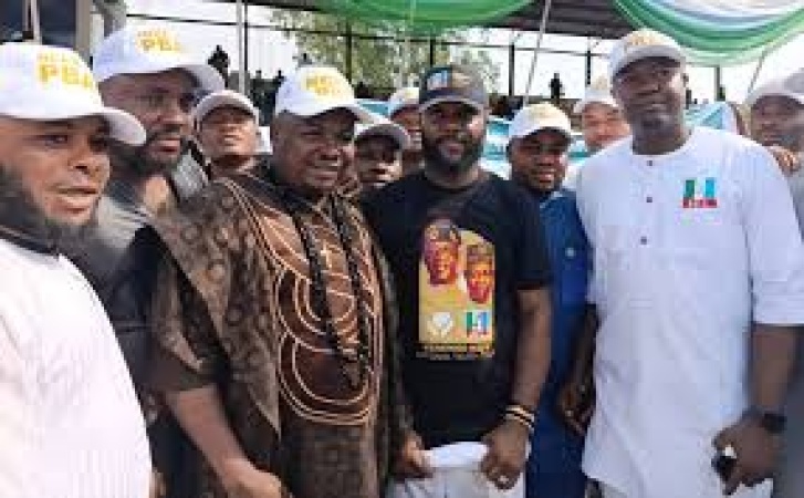 2027: 774 LG councillors join City Boys Movement in Owerri, back Tinubu