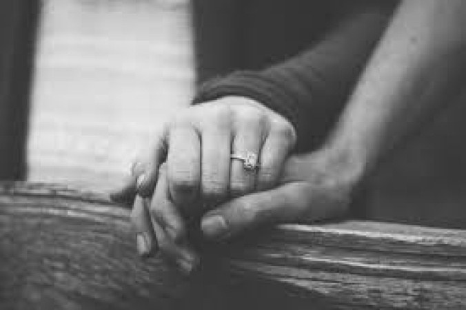 My husband hired his friend to sleep with me ‘cos his manhood is small — Wife