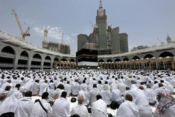 Aviation fuel hike: FG assures seamless 2026 Hajj airlift