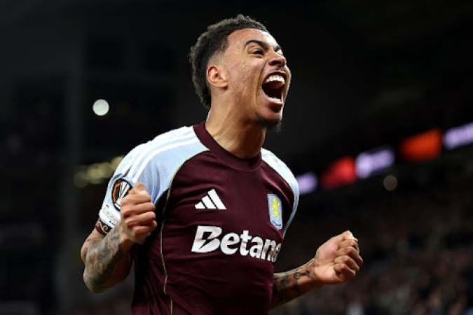 Aston Villa thrash Nottingham Forest to romp into Europa League final