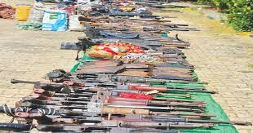 Troops arrest 5 illegal arms fabricators in Plateau