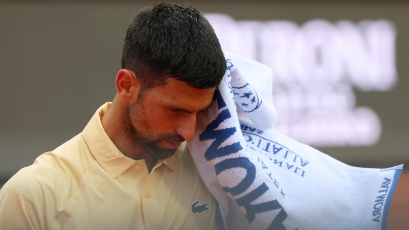 Djokovic stunned on return to action in Rome