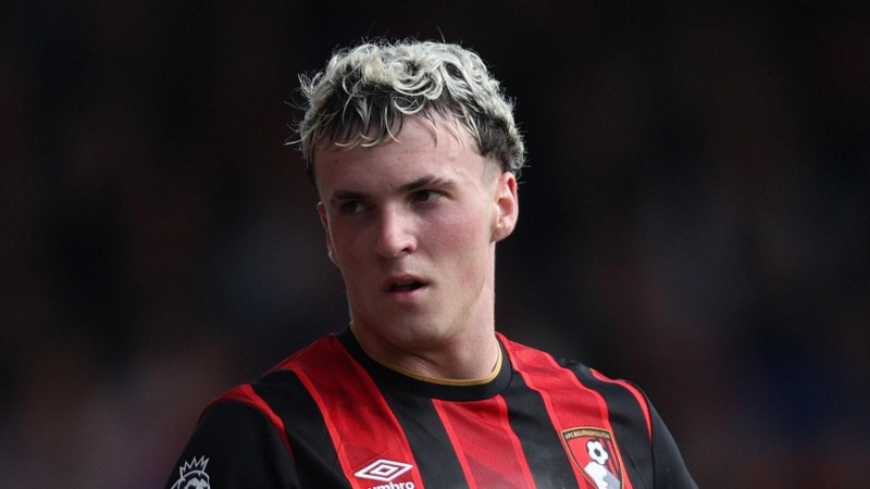 Jimenez suspended as Bournemouth launch investigation