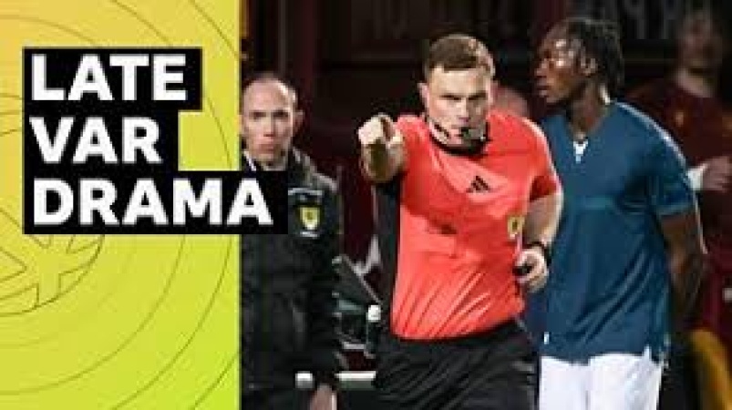 How controversial VAR calls have defined two title battles