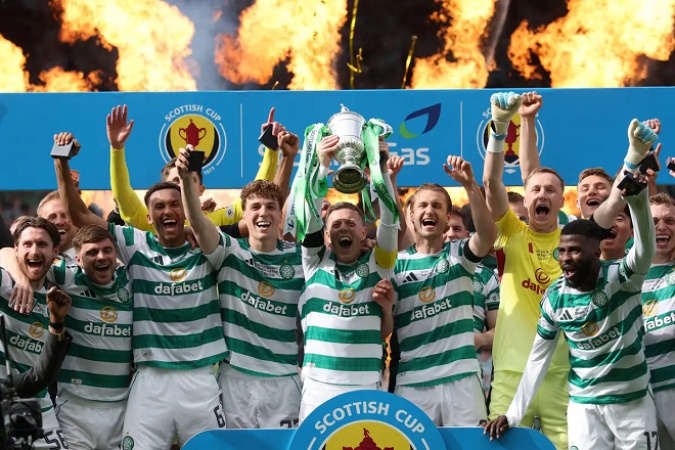 Iheanacho grabs winners as Celtic complete domestic double with Scottish Cup victory