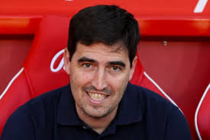 Andoni Iraola emerges as leading candidate to replace Arne Slot at Liverpool