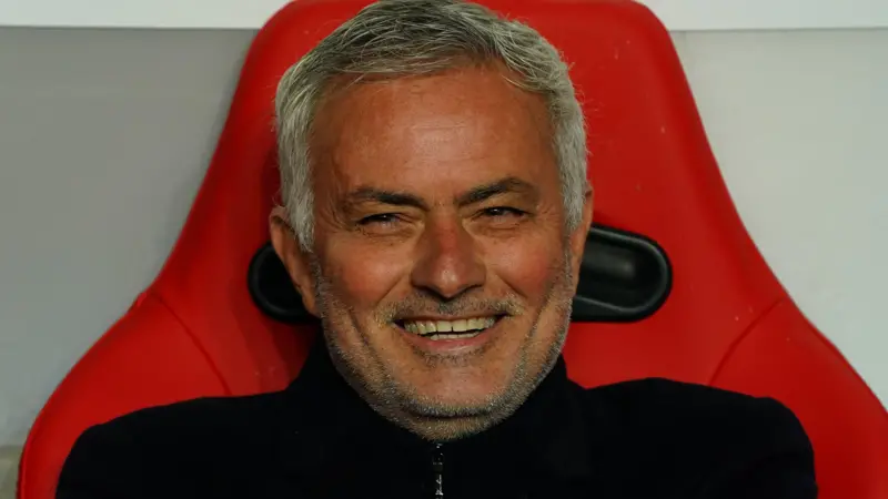Mourinho signs three-year deal to return as Real Madrid boss