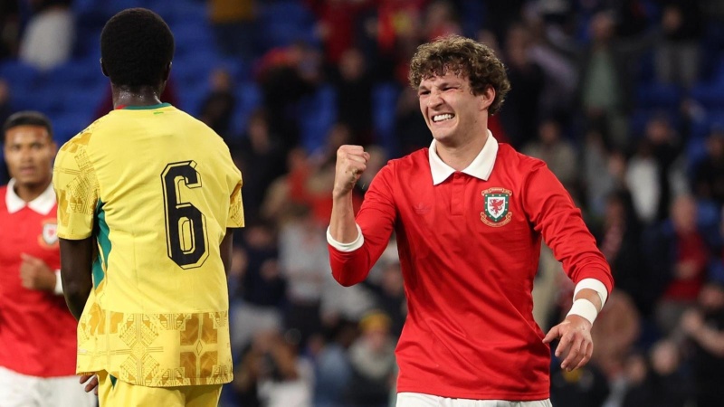 Late Koumas goal earns Wales draw with Ghana