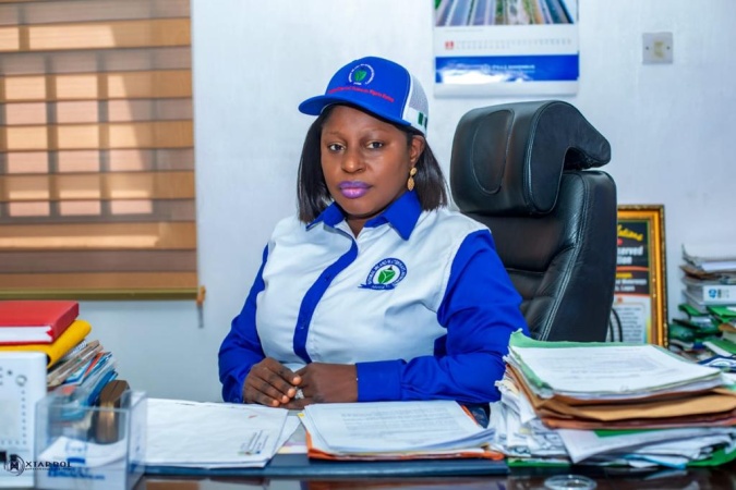 NIWA decries overloading of barges with shipping containers