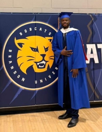 Nigerian student shines in Canada, earns excellence award after graduating with distinction