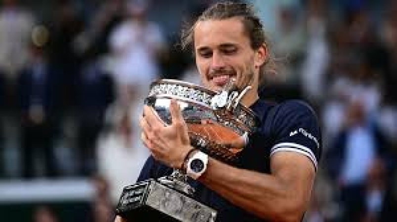 Zverev beats Cobolli in tense Paris final for first Grand Slam