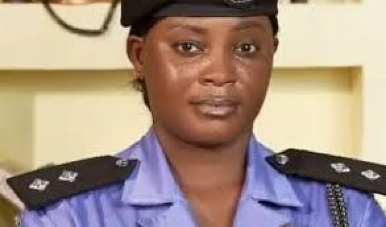 Woman who staged own kidnap found in  hotel with lover